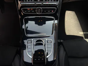 MERCEDES-BENZ E 350 d AMG Line 9G-Tronic