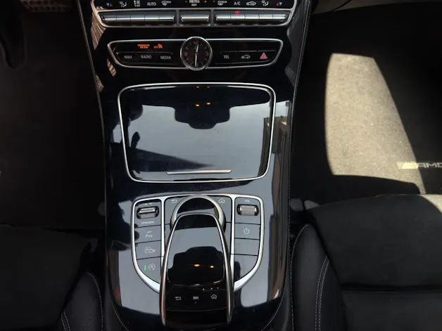 MERCEDES-BENZ E 350 d AMG Line 9G-Tronic