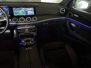 MERCEDES-BENZ E 350 d AMG Line 9G-Tronic
