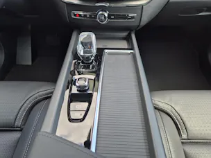 VOLVO XC60 2.0 T6 TE Black Edition eAWD