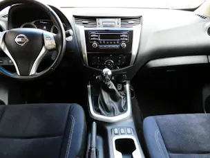 NISSAN Navara 2.3 dCi Double Cab N-Connecta