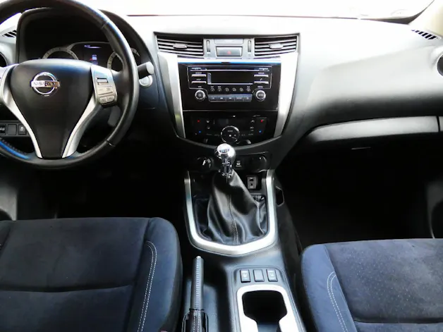 NISSAN Navara 2.3 dCi Double Cab N-Connecta