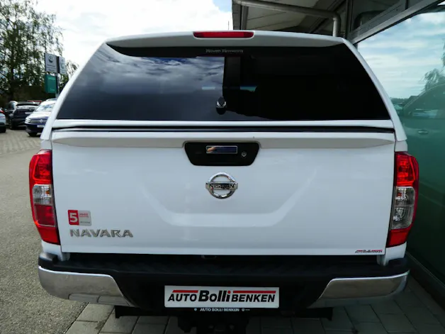 NISSAN Navara 2.3 dCi Double Cab N-Connecta