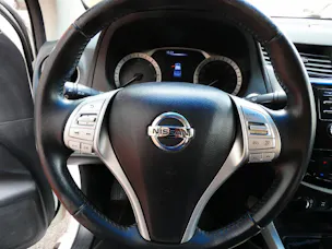 NISSAN Navara 2.3 dCi Double Cab N-Connecta