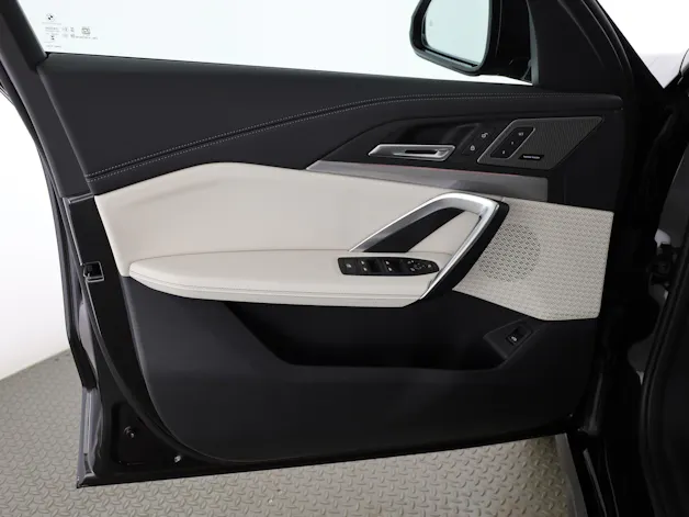BMW iX1 xDrive 30 M Sport Pro