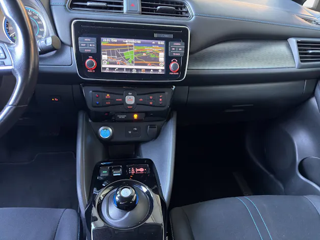 NISSAN Leaf Tekna(incl.battery)