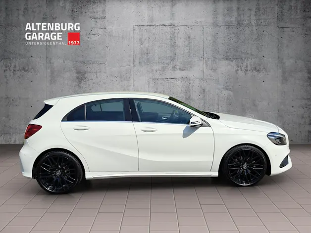 MERCEDES-BENZ A-CLASS W176 A 200 Style