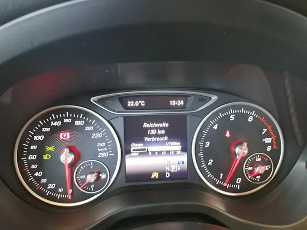 MERCEDES-BENZ A-CLASS W176 A 200 Style