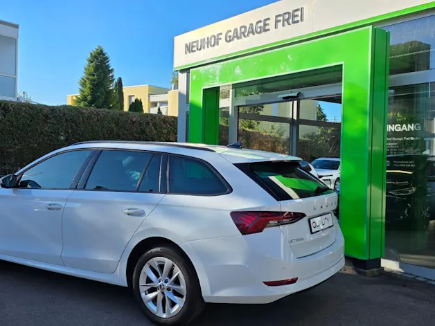 SKODA Octavia Combi 2.0 TDI DSG Style