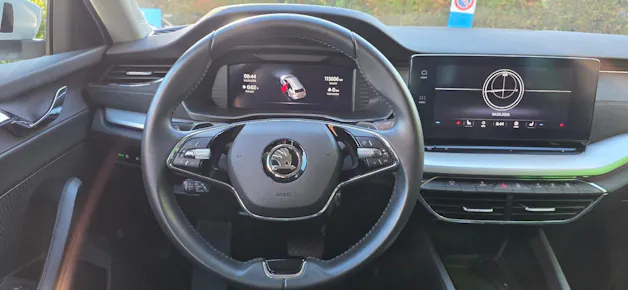 SKODA Octavia Combi 2.0 TDI DSG Style