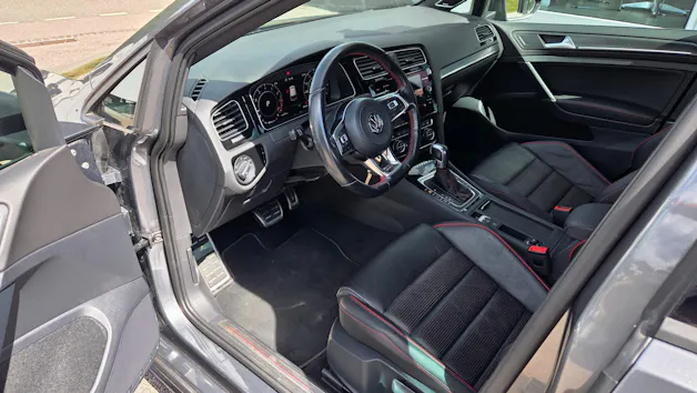 VW Golf 2.0 TSI GTI Performance DSG