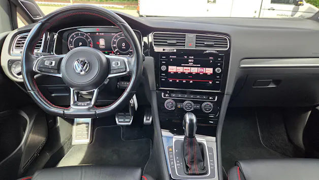 VW Golf 2.0 TSI GTI Performance DSG
