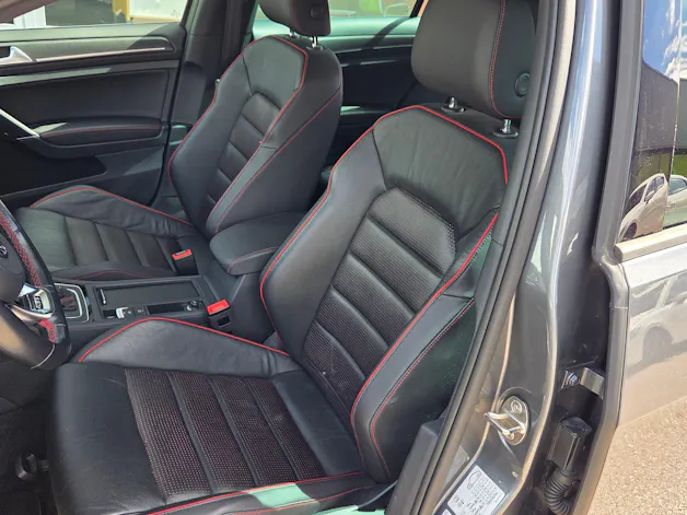 VW Golf 2.0 TSI GTI Performance DSG
