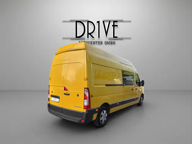 RENAULT Master T35 2.3dCi 135 L3H3