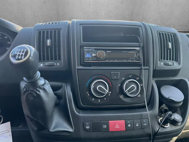 PEUGEOT Boxer 3.0 HDI 335 L3H2