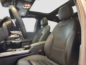MERCEDES-BENZ B 250 AMG Line 4MATIC