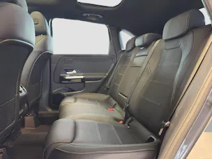 MERCEDES-BENZ B 250 AMG Line 4MATIC