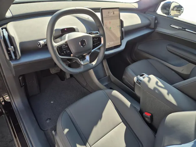 VOLVO EX30 P5 Longe Range XCENTRIC Black Edition