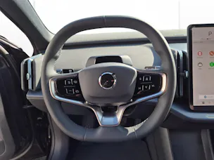 VOLVO EX30 P5 Longe Range XCENTRIC Black Edition