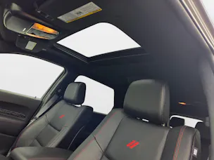 DODGE Durango 5.7 4x4 R/T 365PS / 7-Plätzer 3.5 T AHK / GRAIL Auspuff