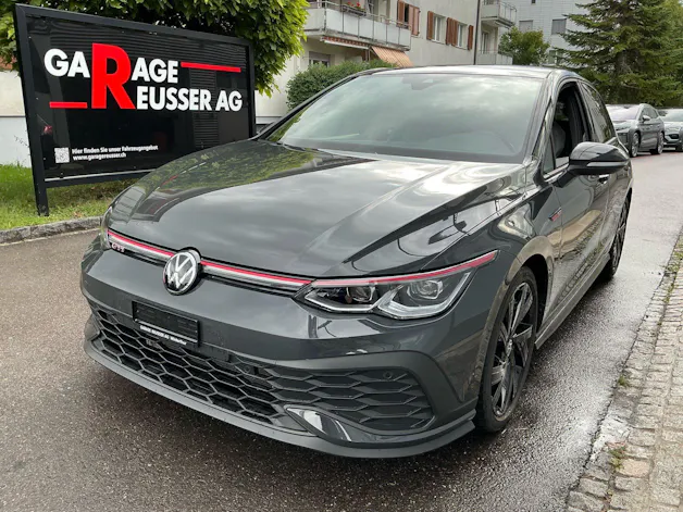VW Golf GTI CLUBSPORT *** LEDER VIENNA & PANORAMAGLASDACH ***