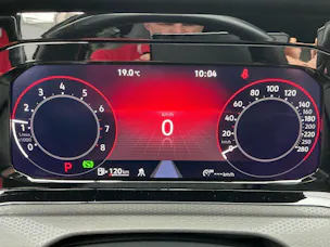 VW Golf GTI CLUBSPORT *** LEDER VIENNA & PANORAMAGLASDACH ***