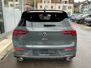 VW Golf GTI CLUBSPORT *** LEDER VIENNA & PANORAMAGLASDACH ***