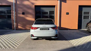 AUDI A1 Sportback 30 TFSI S Line "*CH Auto * Service gratuit * Tempomat Adaptatif * Volant Plat * Pack S-Line Complet *"