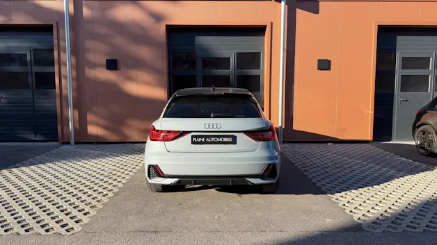 AUDI A1 Sportback 30 TFSI S Line "*CH Auto * Service gratuit * Tempomat Adaptatif * Volant Plat * Pack S-Line Complet *"