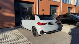 AUDI A1 Sportback 30 TFSI S Line "*CH Auto * Service gratuit * Tempomat Adaptatif * Volant Plat * Pack S-Line Complet *"