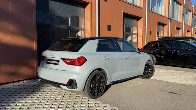 AUDI A1 Sportback 30 TFSI S Line "*CH Auto * Service gratuit * Tempomat Adaptatif * Volant Plat * Pack S-Line Complet *"