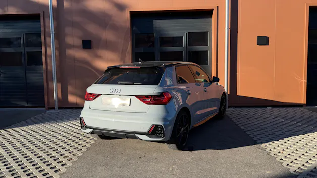 AUDI A1 Sportback 30 TFSI S Line "*CH Auto * Service gratuit * Tempomat Adaptatif * Volant Plat * Pack S-Line Complet *"