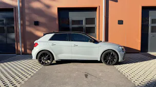 AUDI A1 Sportback 30 TFSI S Line "*CH Auto * Service gratuit * Tempomat Adaptatif * Volant Plat * Pack S-Line Complet *"