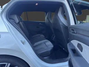 VW Golf 2.0 TSI R-Line DSG 4 Motion