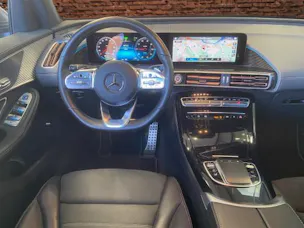 MERCEDES-BENZ EQC 400 AMG Line 4Matic