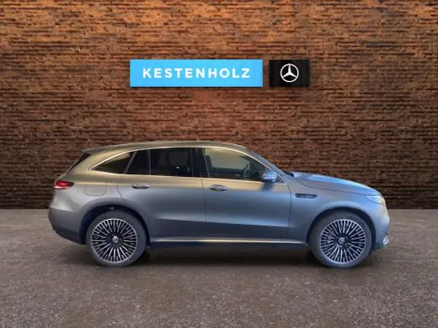 MERCEDES-BENZ EQC 400 AMG Line 4Matic