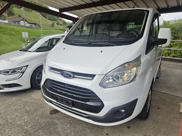 FORD Tourneo Custom 310 L1H1 Titanium