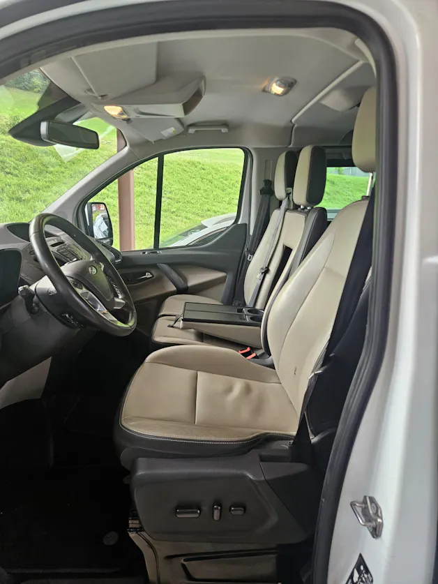 FORD Tourneo Custom 310 L1H1 Titanium