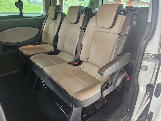 FORD Tourneo Custom 310 L1H1 Titanium