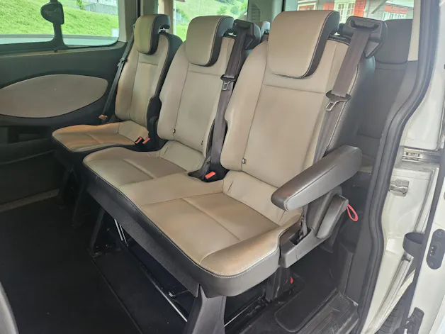 FORD Tourneo Custom 310 L1H1 Titanium