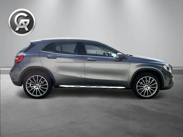 MERCEDES-BENZ GLA 250 Swiss Star 4Matic 7G-DCT