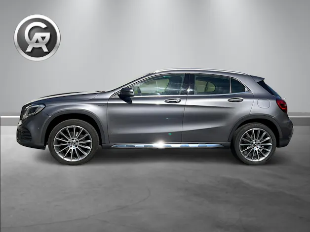MERCEDES-BENZ GLA 250 Swiss Star 4Matic 7G-DCT