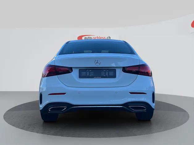 MERCEDES-BENZ A 180 7G-DCT AMG Line