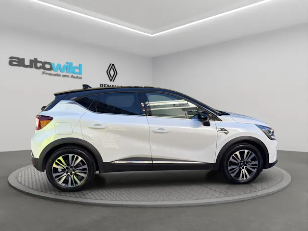 RENAULT Captur 1.6 E-Tech Initiale Paris DHT