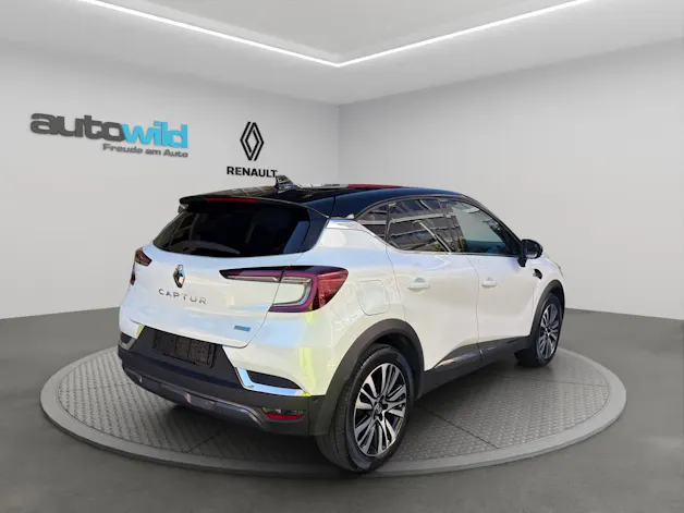 RENAULT Captur 1.6 E-Tech Initiale Paris DHT