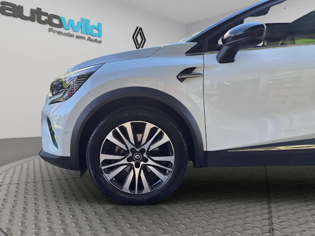 RENAULT Captur 1.6 E-Tech Initiale Paris DHT