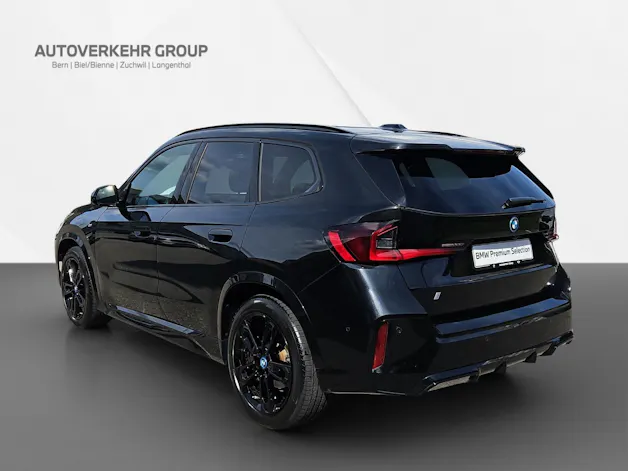 BMW iX1 xDrive 30 M Sport