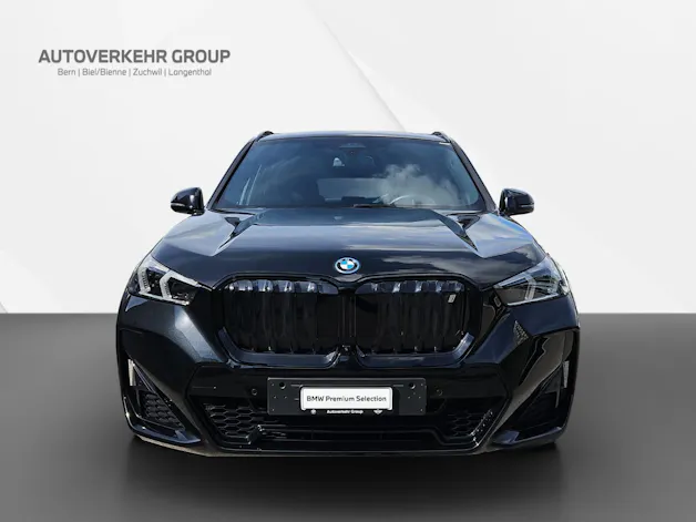 BMW iX1 xDrive 30 M Sport