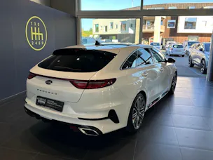 Kia ProCeed 1.6 T-GDi GT DCT