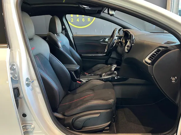 Kia ProCeed 1.6 T-GDi GT DCT